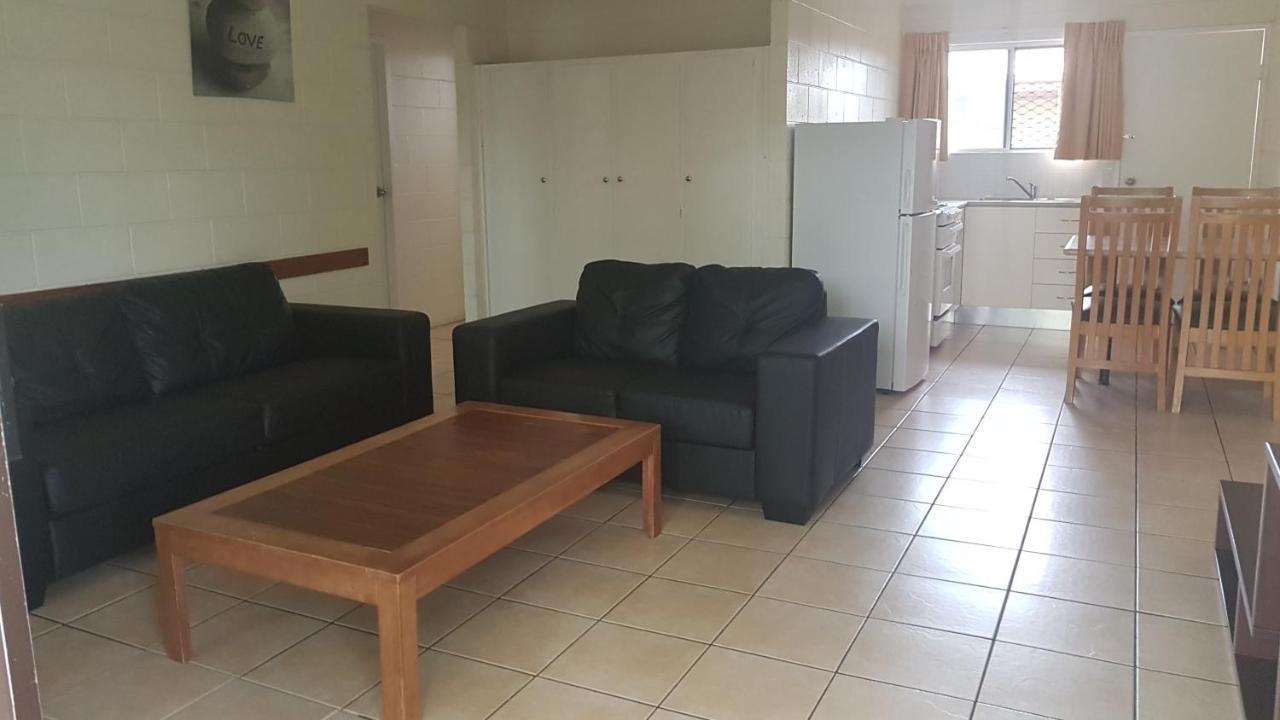 Oasis Inn Apartments Cairns Exteriör bild